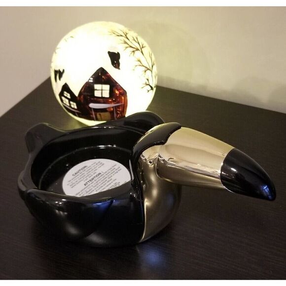 NEW Bath and Body Works MODERN TOUCAN 3 Wick Candle Holder - Picture 1 of 4